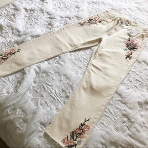 Divided by H&M cropped cream jeans